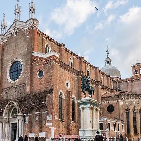 Doge's Pantheon & St.mark School In Hidden شقة *